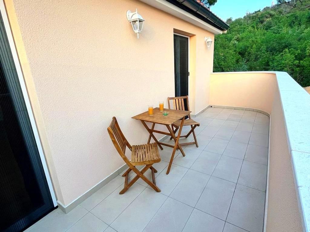 Apartman Mediteran Šibenik Exterior foto